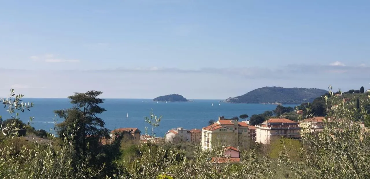 Apartment La Casa Del Pittore Anna House Lerici